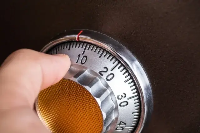 金庫の種類を確認する必要があるのはなぜ？