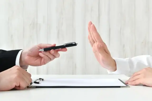 悪徳片付け業者が怖い…分割払いほど気をつけたいチェックポイントは？