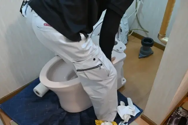 トイレのコポコポ音・異音を放置するリスクとは？